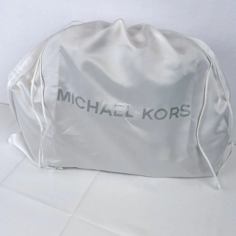 Michael Kors Scarlet Pebbled Leather Dome Satchel Crossbody‎ Bag Gold Hardware - Picture 7 of 15
